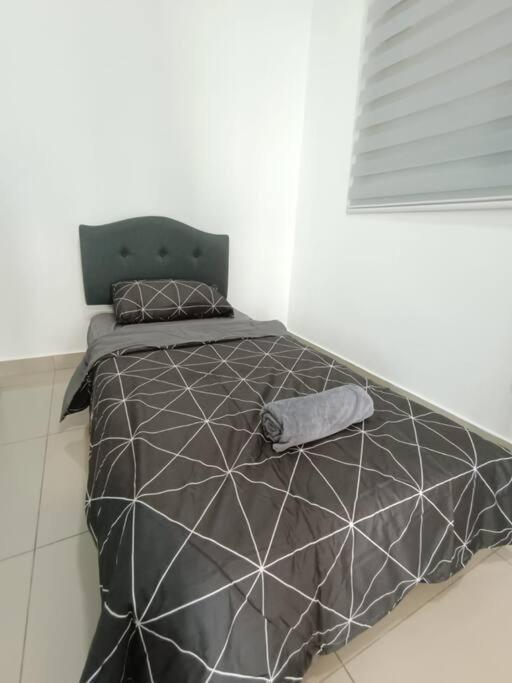 Conezion, View, Beside Ioi Mall, Opposite Hospital Serdang, Beside Uniteen And Upm,